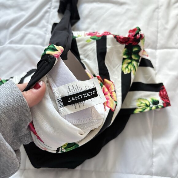 Jantzen Womens Size 14 Swimsuit Bathing Suit Floral Striped Pink White Beach - Picture 7 of 9